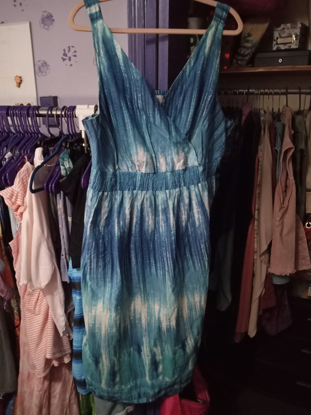 Avenue Blue And White Tie-Dye V-Neck Midi Dress